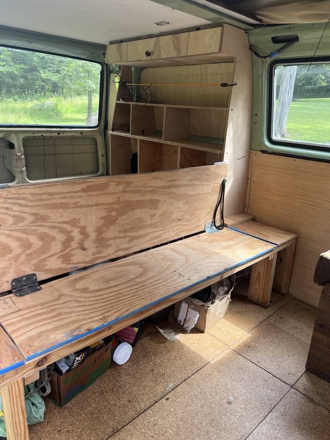 Volkswagen-vanagon-westfalia-1980-orange-4
