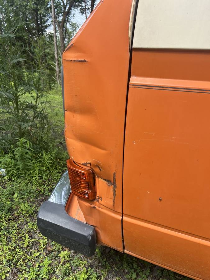 Volkswagen-vanagon-westfalia-1980-orange-6
