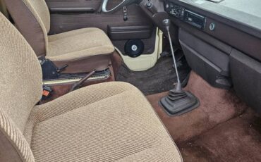 Volkswagen-vanagon-westfalia-1980-yellow-1