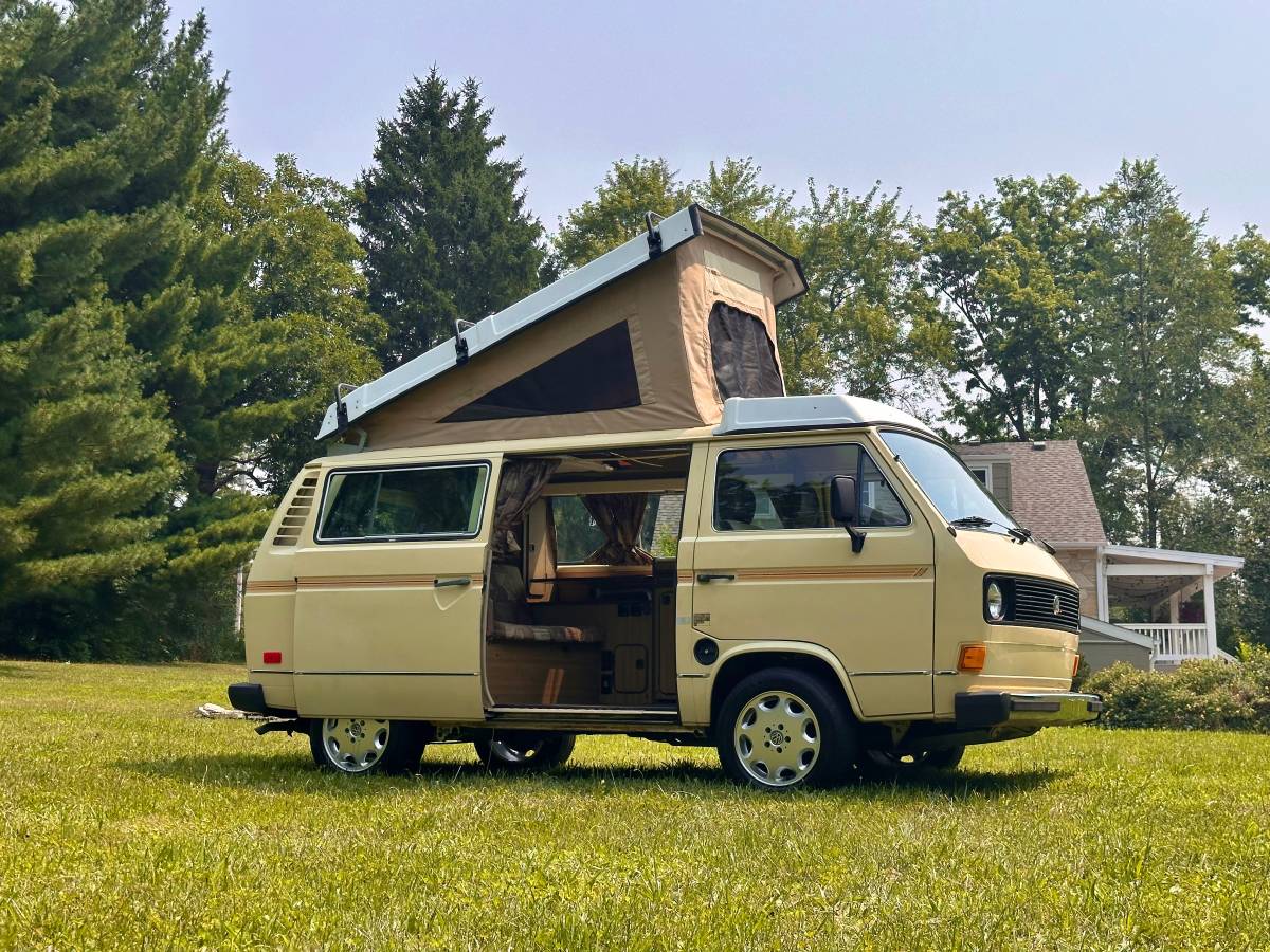 Volkswagen-vanagon-westfalia-1981-16