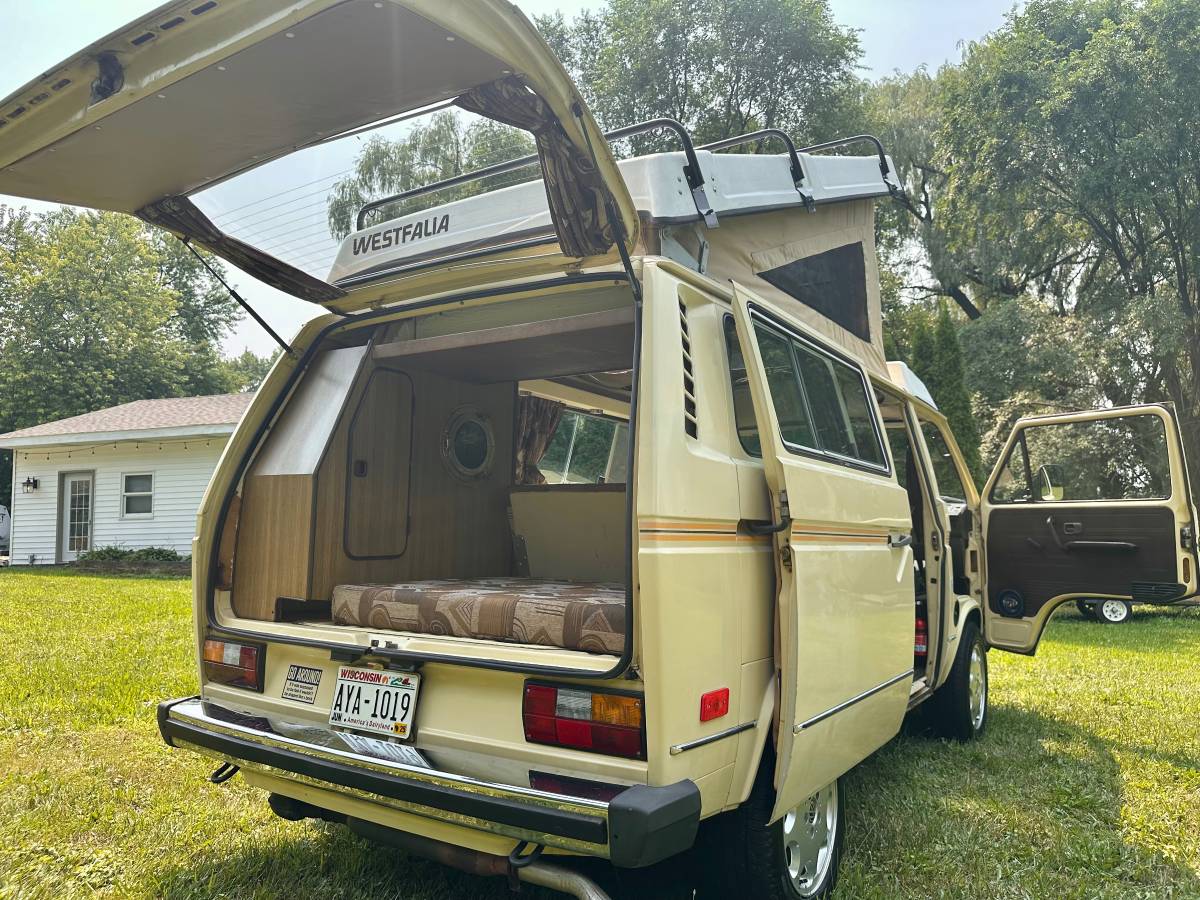 Volkswagen-vanagon-westfalia-1981-4