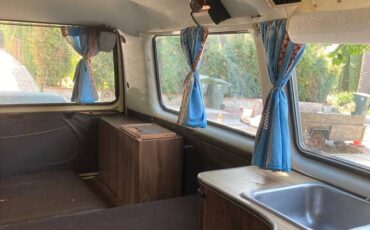 Volkswagen-vanagon-westfalia-1982-brown-8