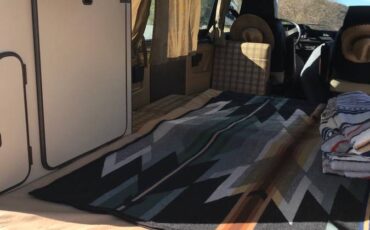 Volkswagen-vanagon-westfalia-1985-3