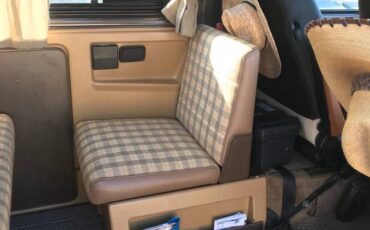 Volkswagen-vanagon-westfalia-1985-4
