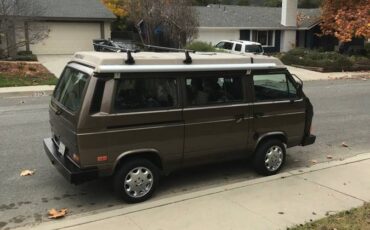 Volkswagen-vanagon-westfalia-1985