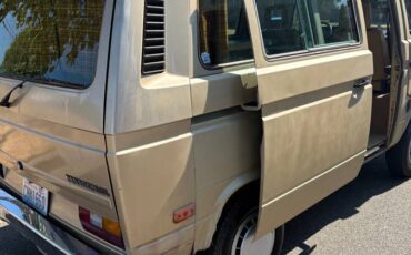 Volkswagen-vanagon-westfalia-1986-11