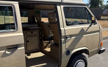 Volkswagen-vanagon-westfalia-1986-2