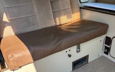 Volkswagen-vanagon-westfalia-1986-20