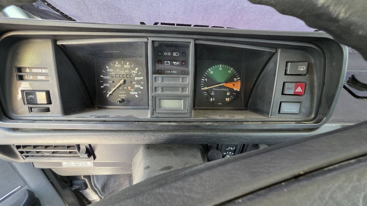 Volkswagen-vanagon-westfalia-1987-grey-13