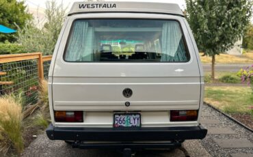 Volkswagen-vanagon-westfalia-1987-white-1