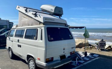 Volkswagen-vanagon-westfalia-1988-white-2