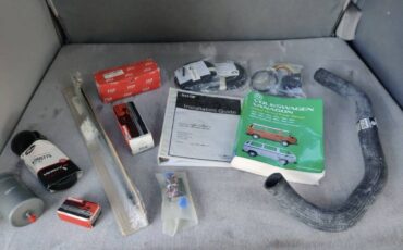Volkswagen-vanagon-westfalia-1988-white-9