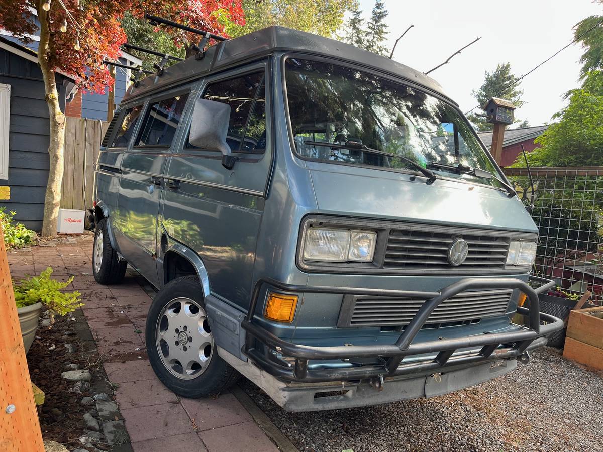 Volkswagen-vanagon-westfalia-1989-blue-9
