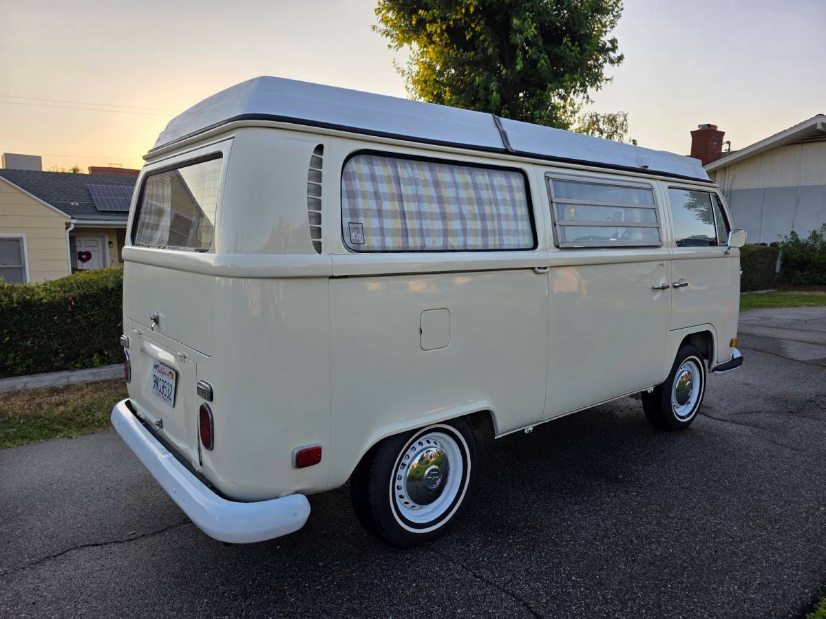 Volkswagen-vanagon-westfalia-diesel-1971-1
