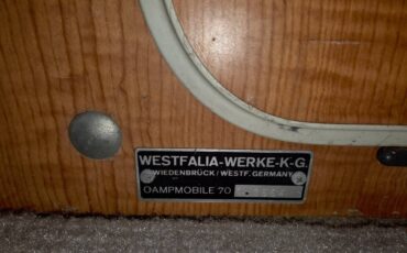 Volkswagen-vanagon-westfalia-diesel-1971-17