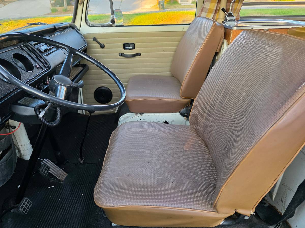 Volkswagen-vanagon-westfalia-diesel-1971-7