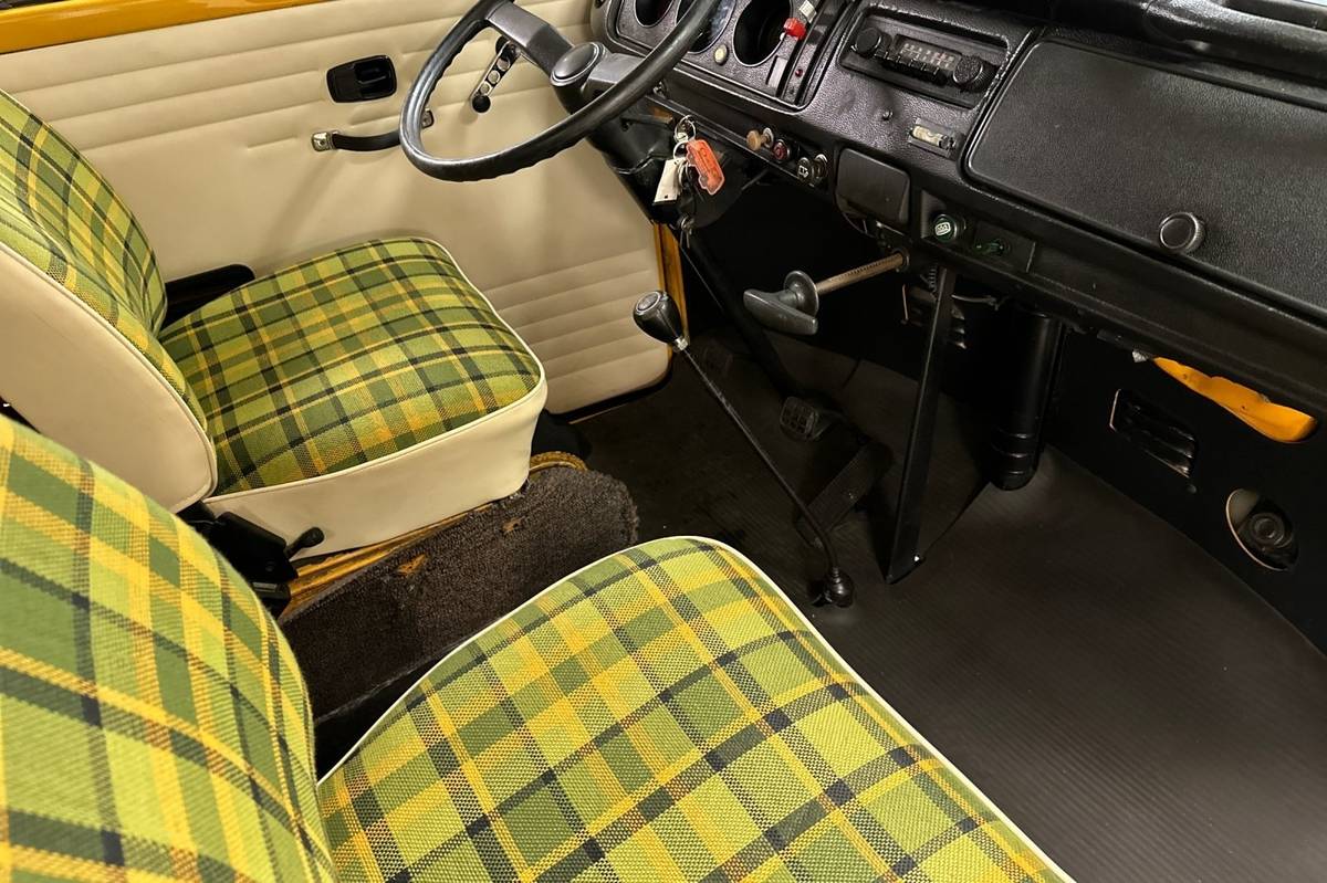 Volkswagen-westfalia-1976-15