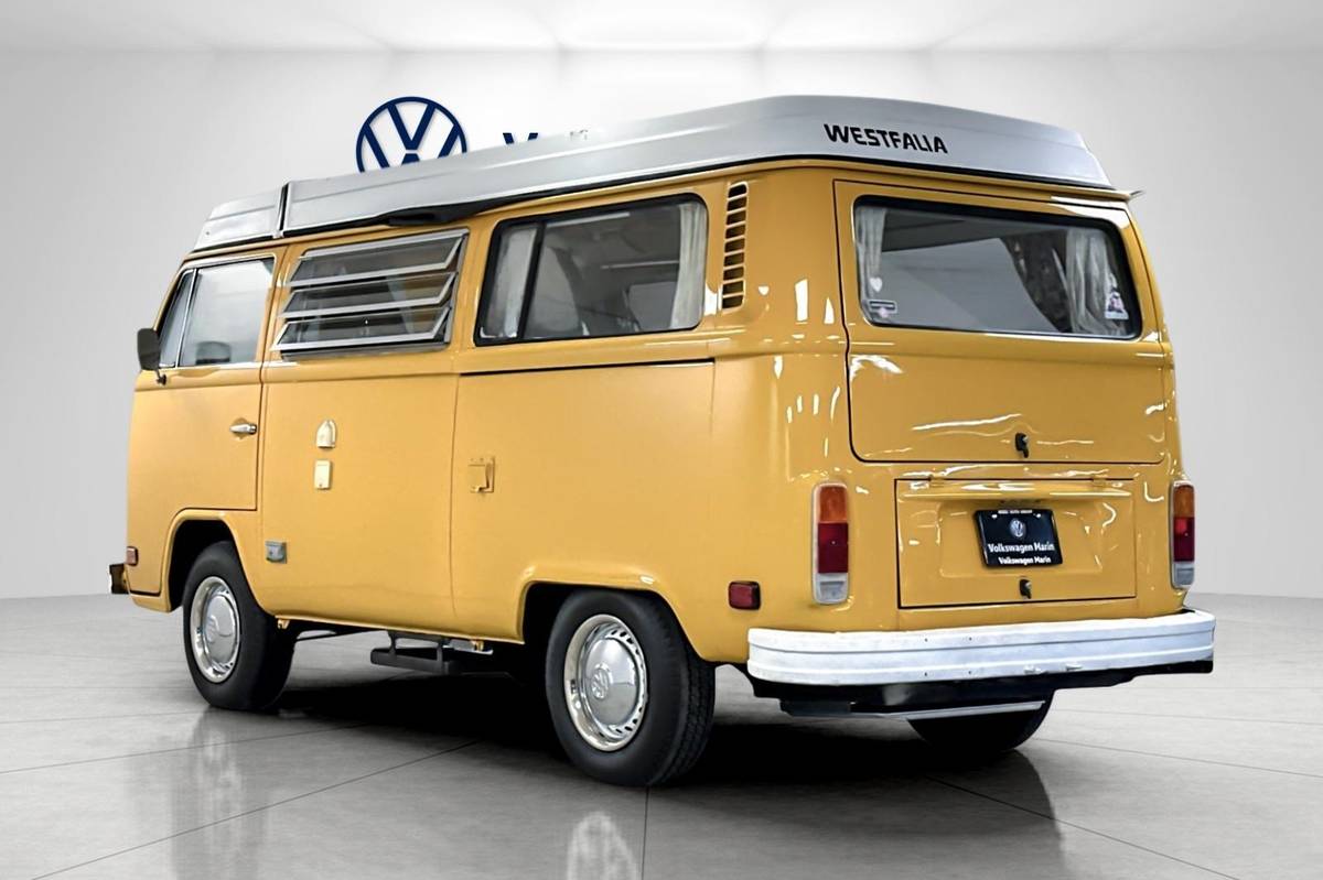 Volkswagen-westfalia-1976-2