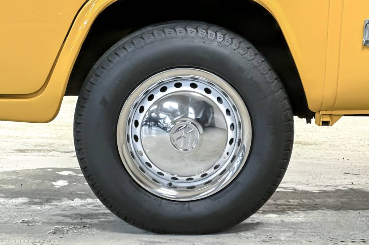 Volkswagen-westfalia-1976-22