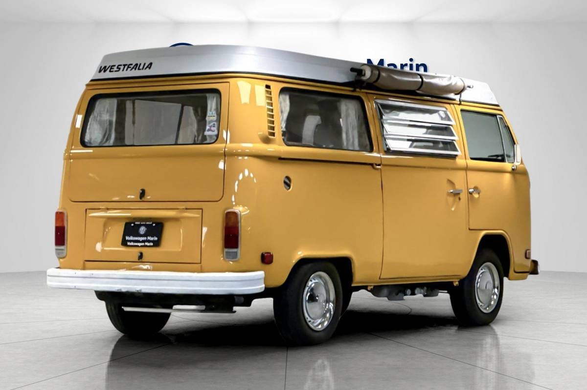Volkswagen-westfalia-1976-4