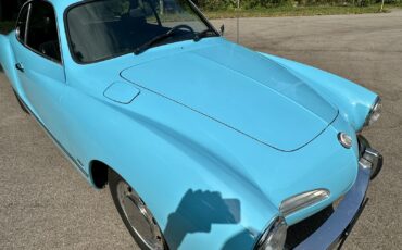 Volkswaggen-Karmann-Ghia-1973-16