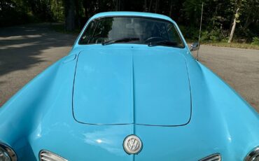 Volkswaggen-Karmann-Ghia-1973-19