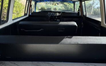 Volkswagon-1968-blue-6