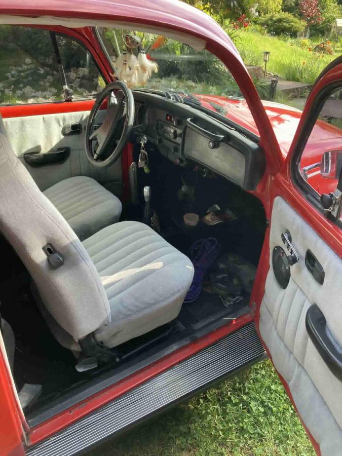 Volkswagon-1972-red-4