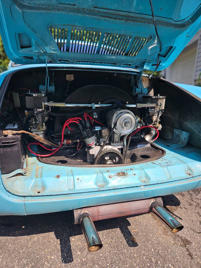 Volkswagon-karmann-ghia-1974-blue-4