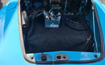Volkswagon-karmann-ghia-1974-blue-9
