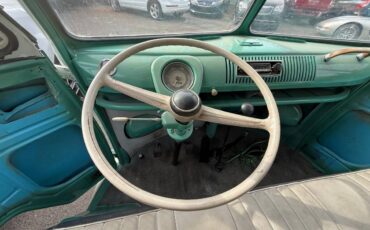 Volkwagen-bus-type-2-1970-green-19
