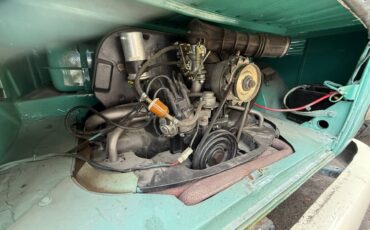 Volkwagen-bus-type-2-1970-green-23