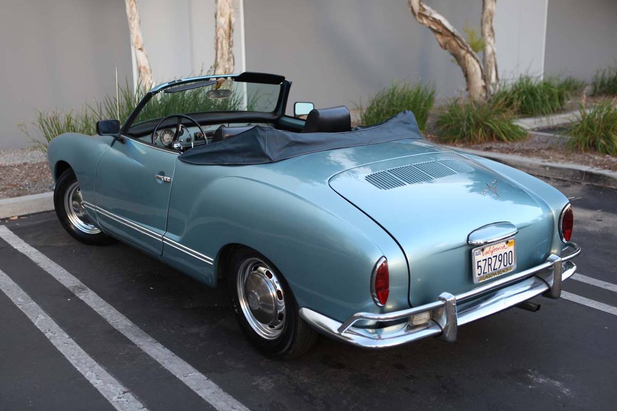 Volswagen-karmann-ghia-cab-1968-2