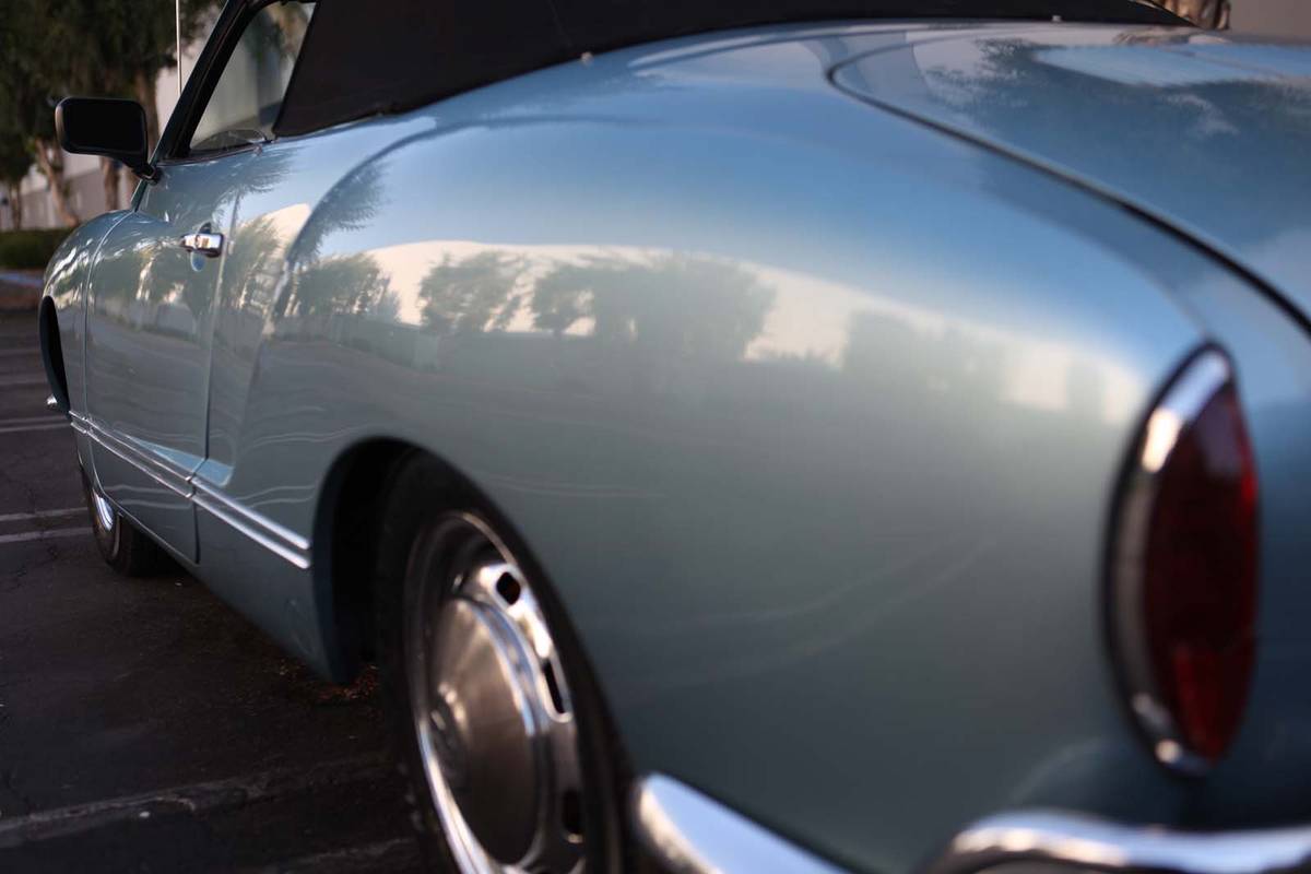 Volswagen-karmann-ghia-cab-1968-6