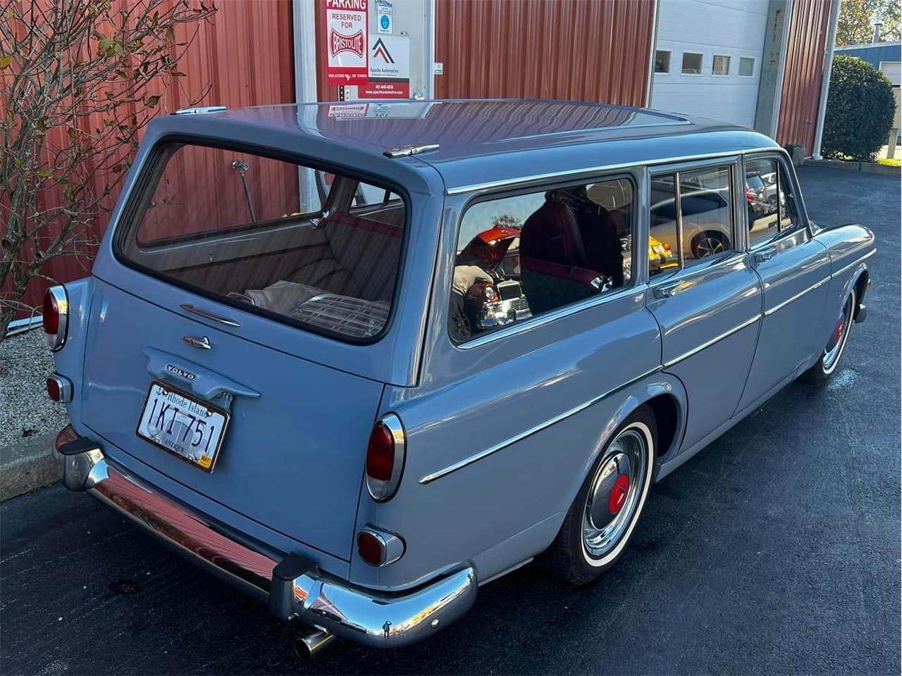 Volvo-122-1968-Blue-Red-15