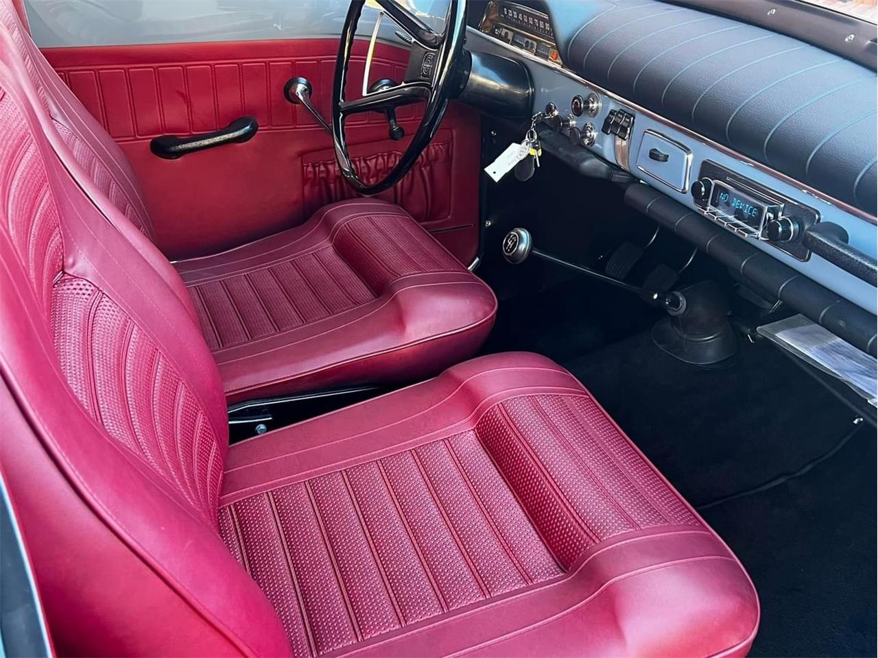 Volvo-122-1968-Blue-Red-22