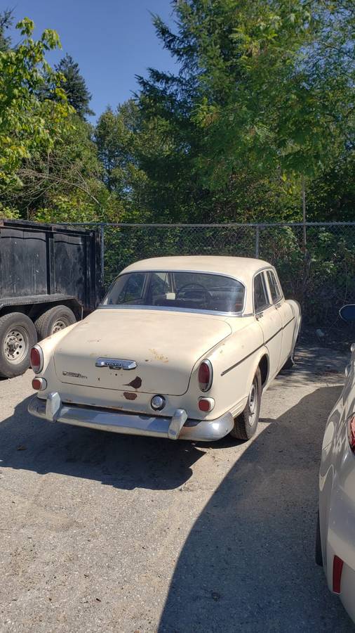 Volvo-122s-1968-brown-3