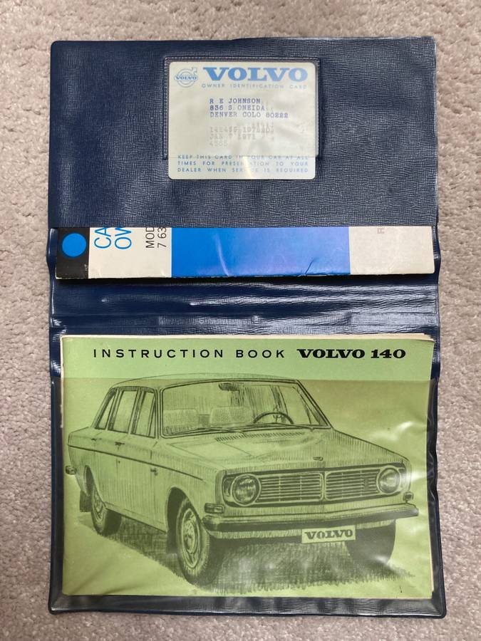 Volvo-142e-1971-custom-12