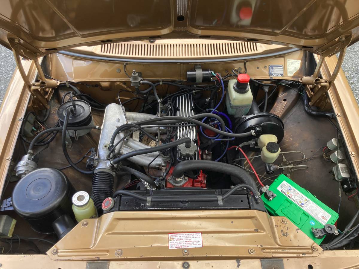 Volvo-142e-1971-custom-7