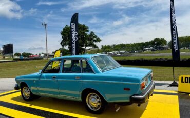 Volvo-164e-1974-blue-19
