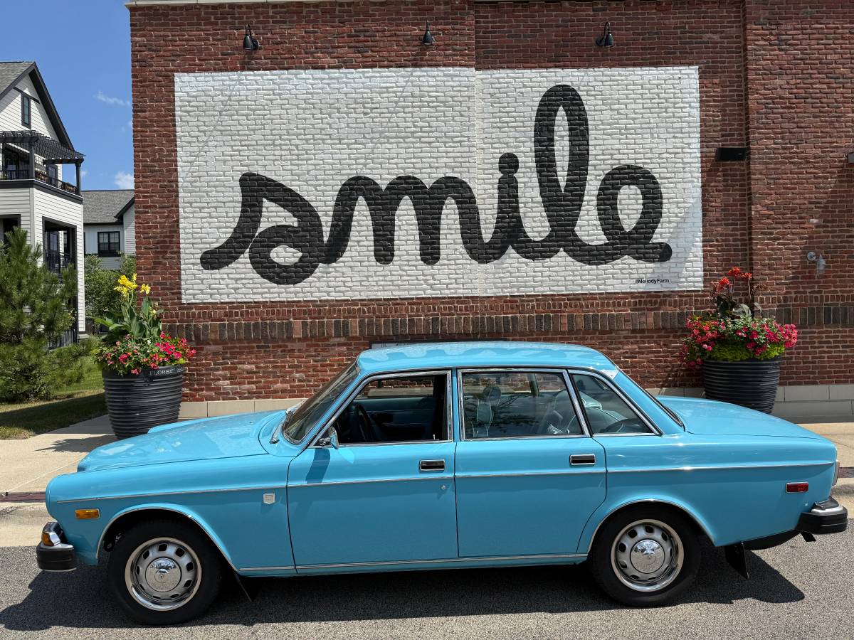 Volvo-164e-1974-blue-4