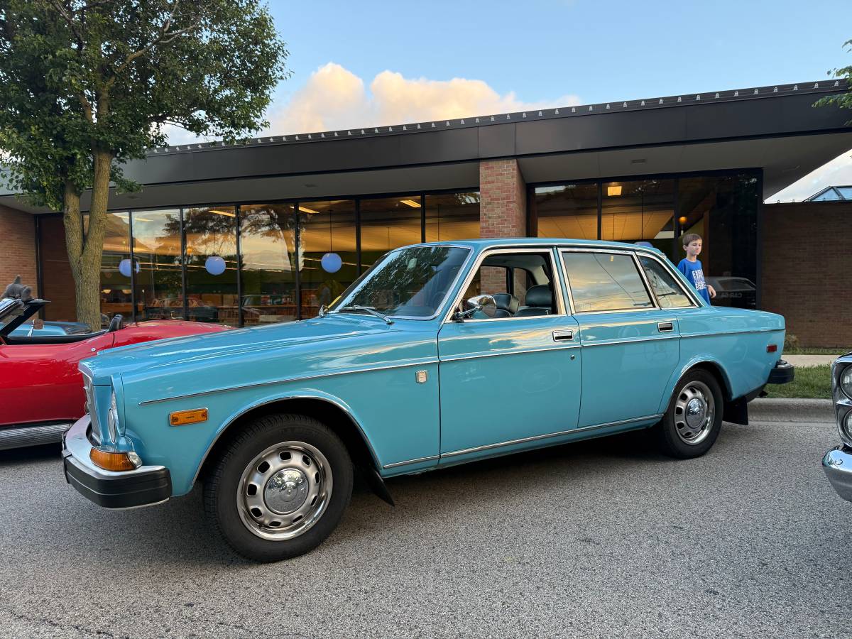 Volvo-164e-1974-blue