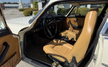 Volvo-1800-ES-1972-Hatchback-20