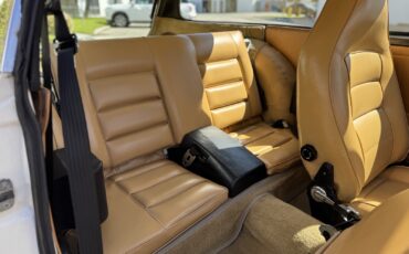 Volvo-1800-ES-1972-Hatchback-31