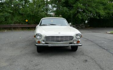 Volvo-1800-s-1968-white
