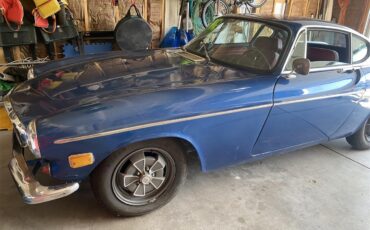 Volvo-1800es-1970-Blue-Red-1