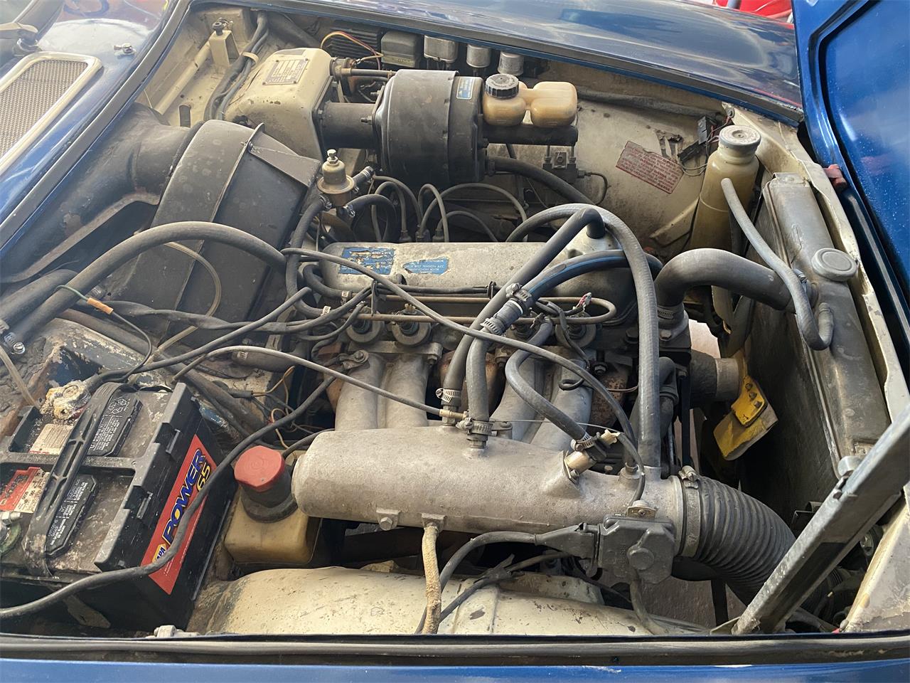 Volvo-1800es-1970-Blue-Red-15