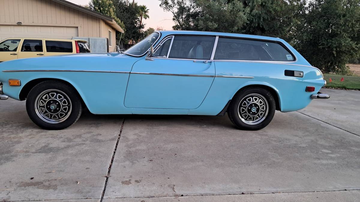 Volvo-1800es-1973-11