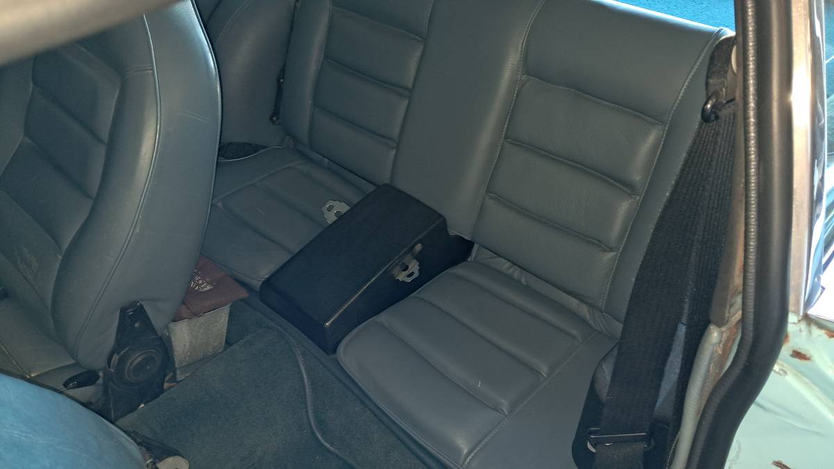 Volvo-1800es-1973-12
