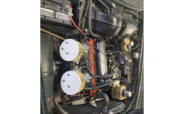 Volvo-1800s-1968-Green-Tan-6